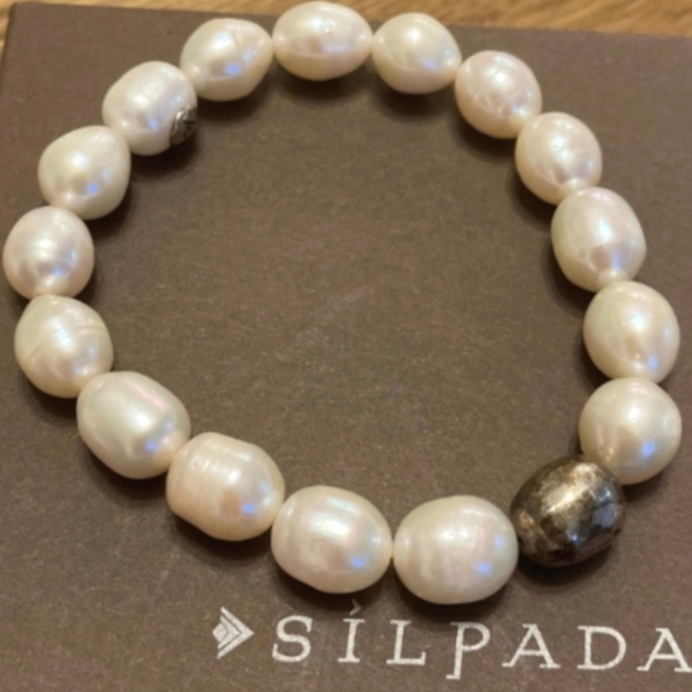 Silpada SS Pearl “Shine On” Stretch Bracelet B2894